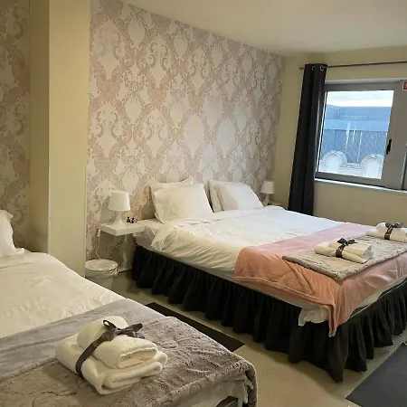 Hostel Liber